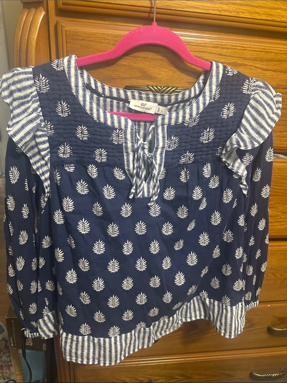 Vineyard Vines women Fleur De Leaf Quilted Blouse  Ruffle Nautical Coastal Large